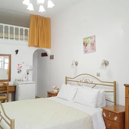 Aparthotel The 3*